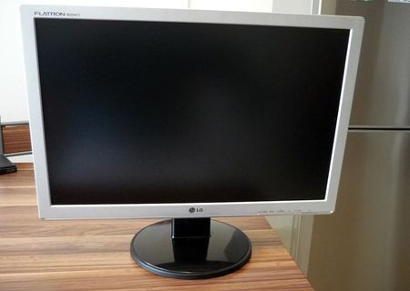 Monitor LCD LG 20"