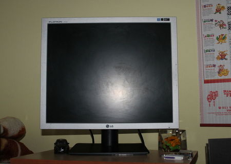 Monitor LCD LG L1919S, 19"