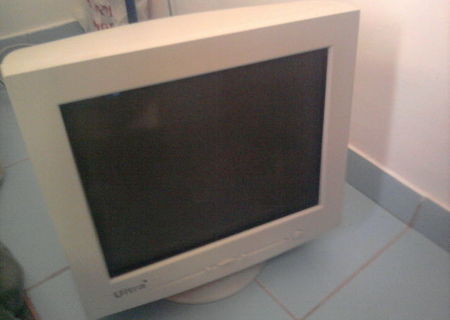 Monitor PC -  crt.17