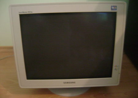 MONITOR-SAMSUNG SYNC MASTER997 MB