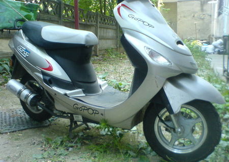 moped Baotian, model Gopop Runner