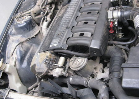 Motor bmw 520 vanos e34