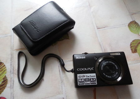 Nikon Coolpix S570