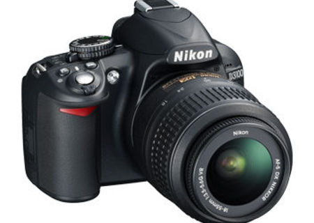 NIKON D3100