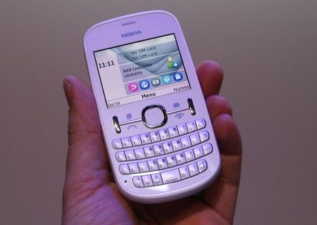 Nokia Asha 200