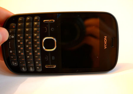 Nokia Asha 201