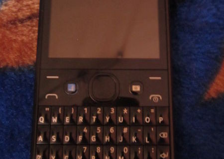 NOKIA ASHA 210