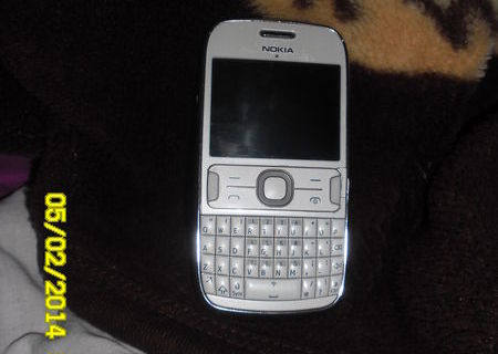 Nokia Asha 302