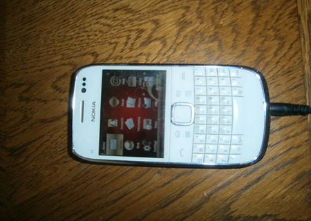 Nokia E6 ....