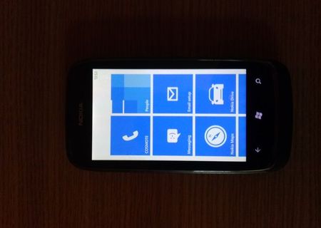 Nokia Lumia 610