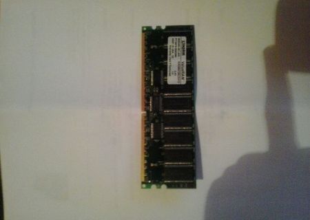 O Placuta Ram " KINGSTON "DDR 256 MB