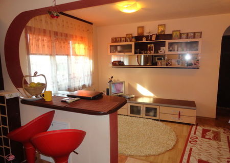 OCAZIE! Apartament 2 camere, zona centrala