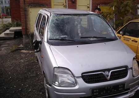 opel agila