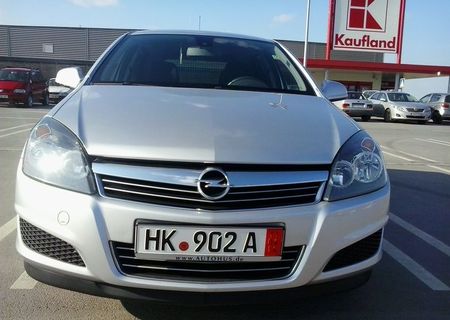 Opel Astra Break 2010