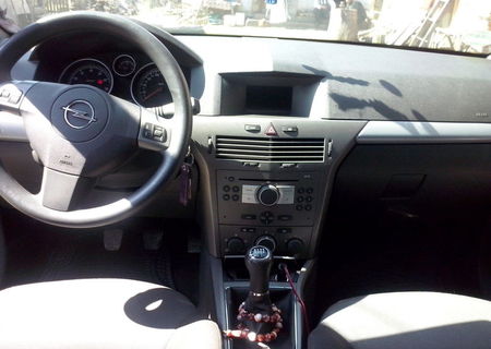 opel astra h