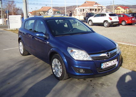 OPEL ASTRA H, 5 usi