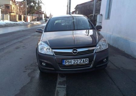 Opel Astra H hatchback