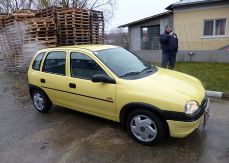 opel corsa 1996