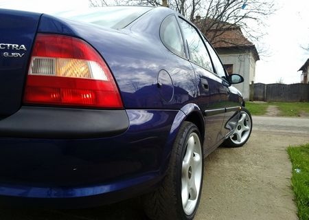 OPEL VECTRA B