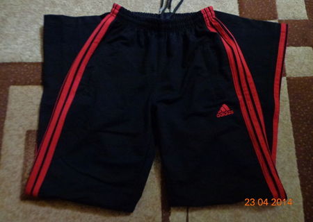 Pantaloni  de trening adidas bumbac marimea  L