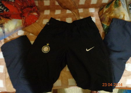 Pantaloni nike de  trening