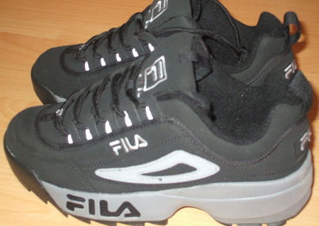 Pantofi de sport FILA, noi