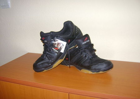 Pantofi sport indoor panther