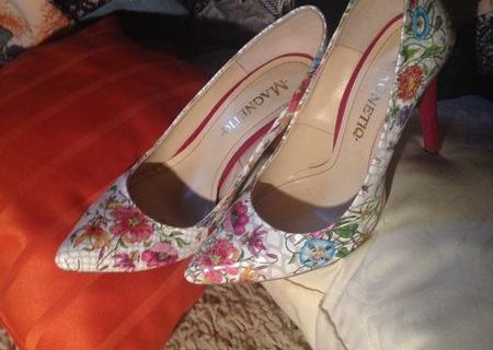 Pantofi stiletto piele floral