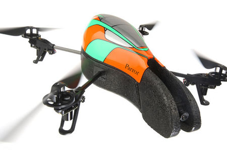 PARROT Ar.Drone Versiunea 1 DRONA - in cutie