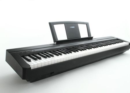 Pian Yamaha P35B in garantie