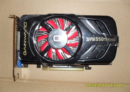 Placa Video Gainward 550ti Goldem Sample