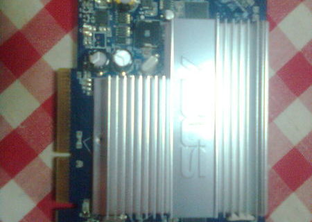 Placa video NVidia 7600GS