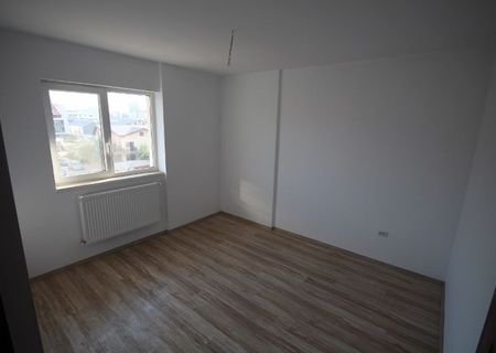 Pret redus! Apartament 2 camere, Bloc Rezidential!