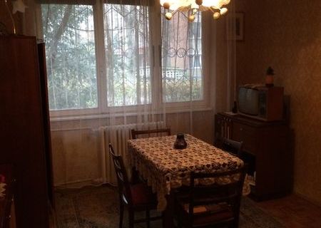 PRET UNIC! Vand apartament in Zona Tipografilor, str. Vasile Lucaci