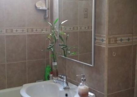 Proprietar vand apartament 3 camere Berceni