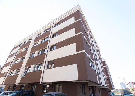 Proprietarul vinde apartament 2 camere..