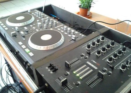 Pupitru Dj consola mixer si case