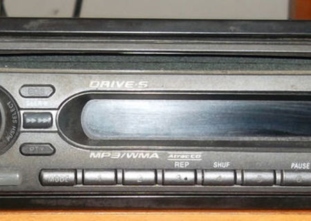 Radio CD auto Sony CDX-GT200