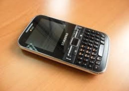 Samsung chat 3222 dual sim qwerty