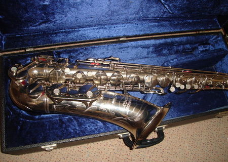 SAXOFON tenor GUBAN