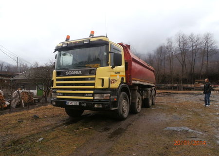 scania 8x4 124l