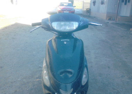 scuter de 49 cc