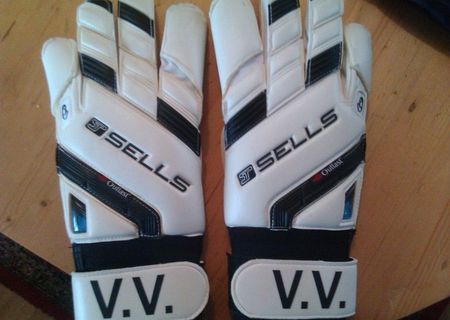 Sells Aqua ,semnate de Victor Valdes