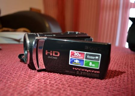 Sony HDR- CX210E