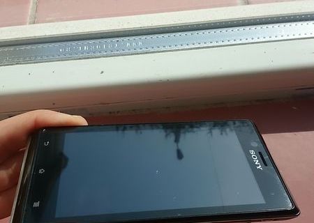 Sony xperia J