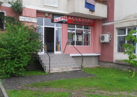 Spatiu comercial de vanzare