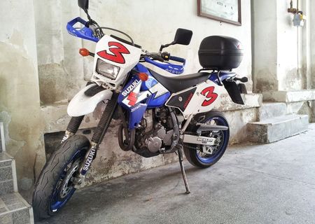 suzuki drz 400