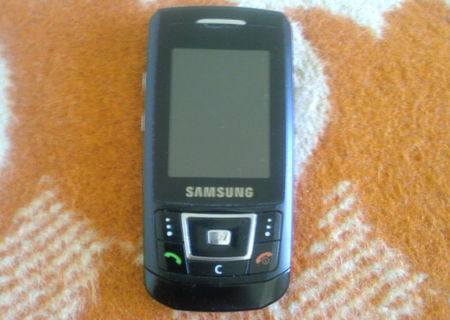 Telefon SAMSUNG SGH D900