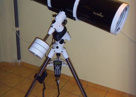 Telescop SkyWatcher 254/1200 mm computerizat