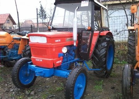 Tractor agricol Fiat Someca, cu cabina